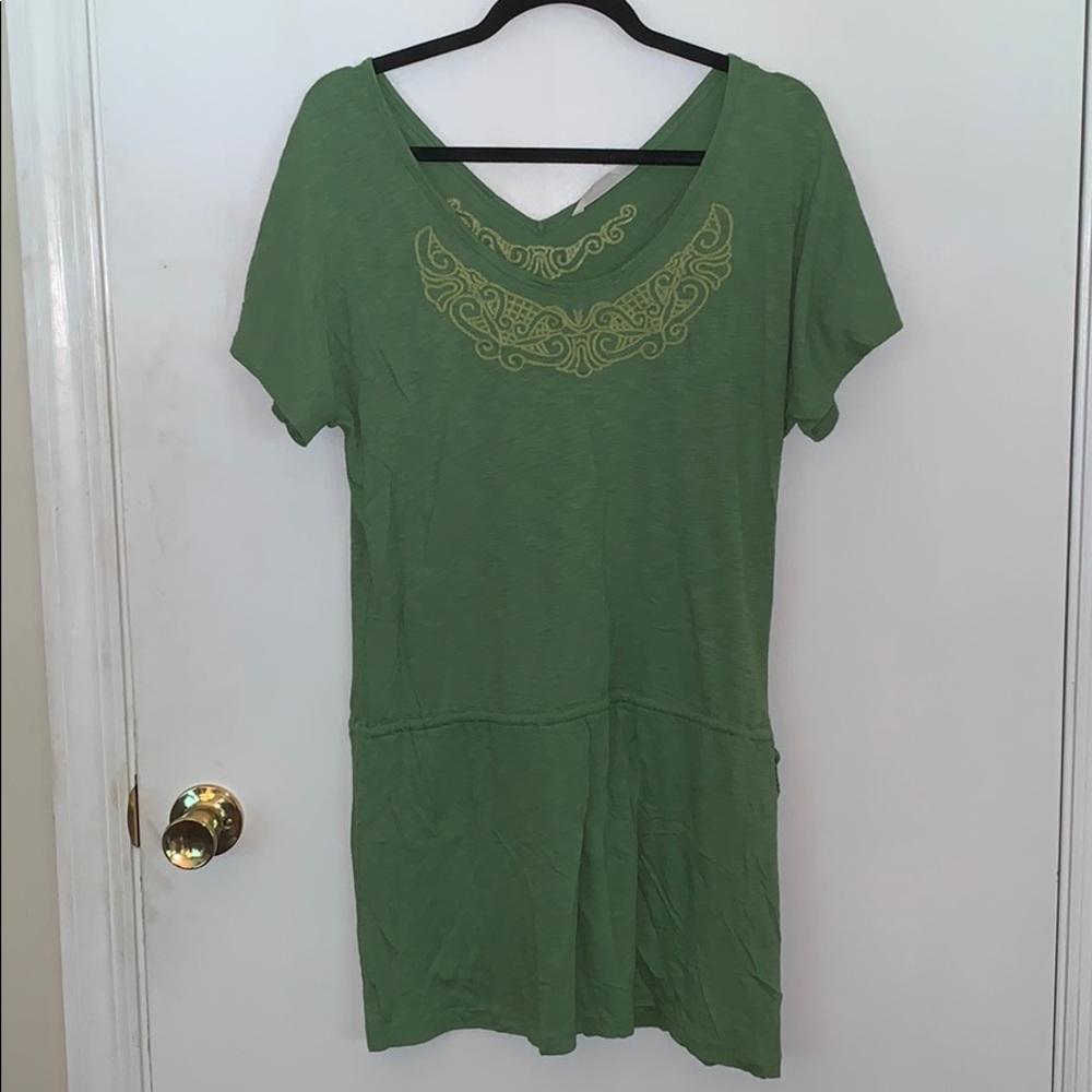 Athlete dress / beach cover up